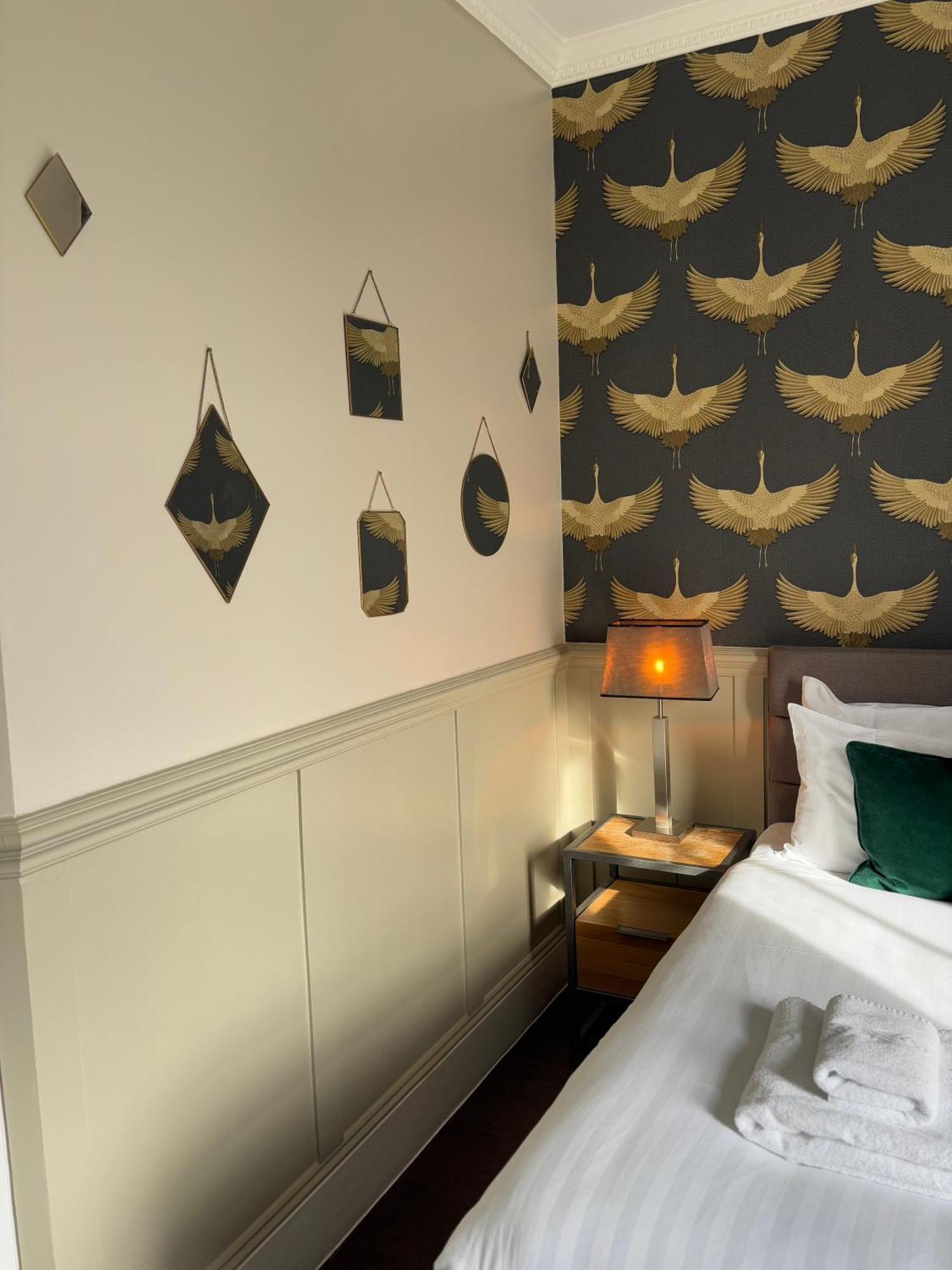 The Mortimer Arms (Adults Only) Ромси Экстерьер фото