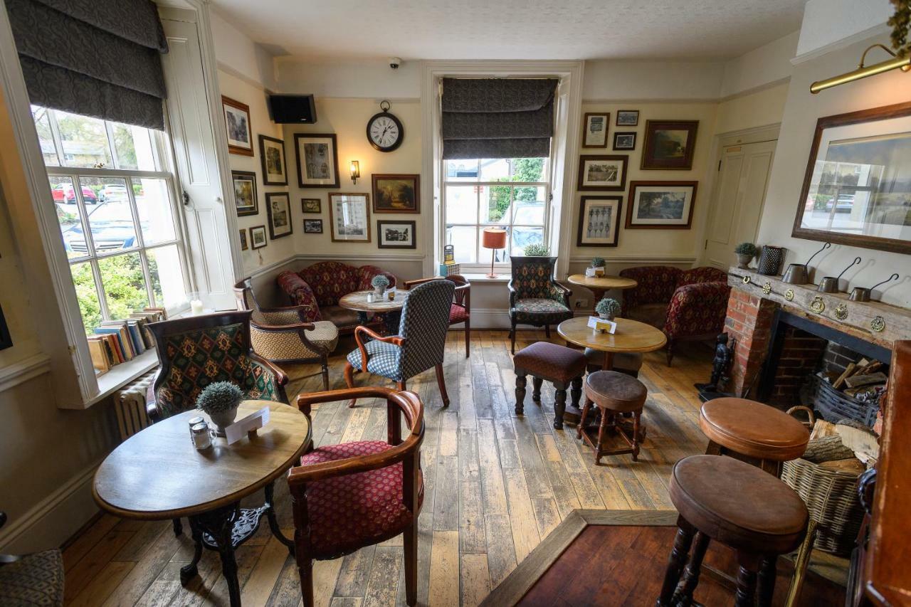 The Mortimer Arms (Adults Only) Ромси Экстерьер фото